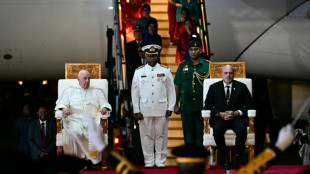 El papa Francisco llega a Pap&uacute;a Nueva Guinea, segunda etapa de su gira por Asia-Pac&iacute;fico