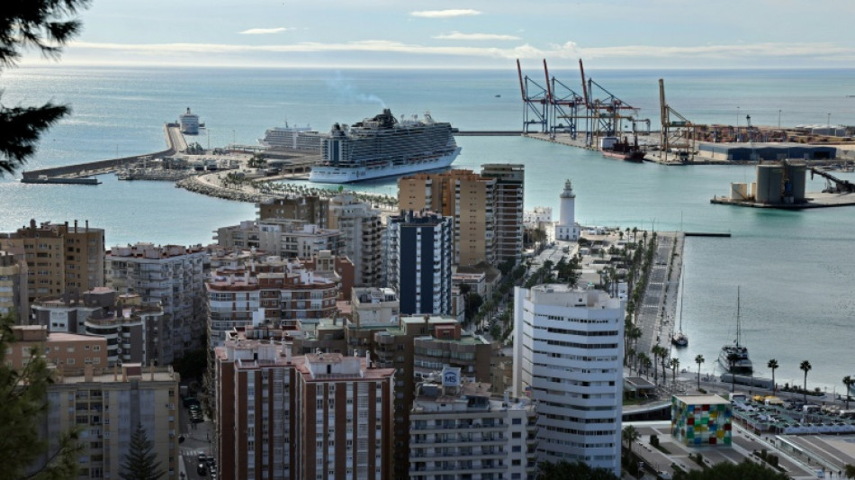 Aumenta a tres el balance de muertos por inundaciones en Espa&ntilde;a