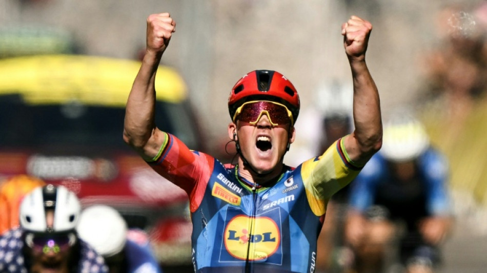 Traeen takes yellow, Pedersen wins Tour de France 4th stage
