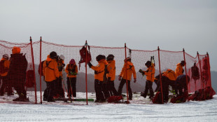 JO-2022: "C'était pas évident!", des médecins deviennent pros du ski
