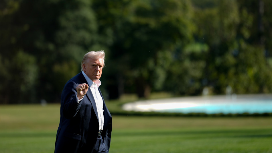 'Trump, pronto a togliere veto armi a lungo raggio a Kiev'