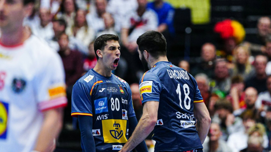 EM: Spanien und Frankreich souver&auml;n - Kroatien entgeht Blamage