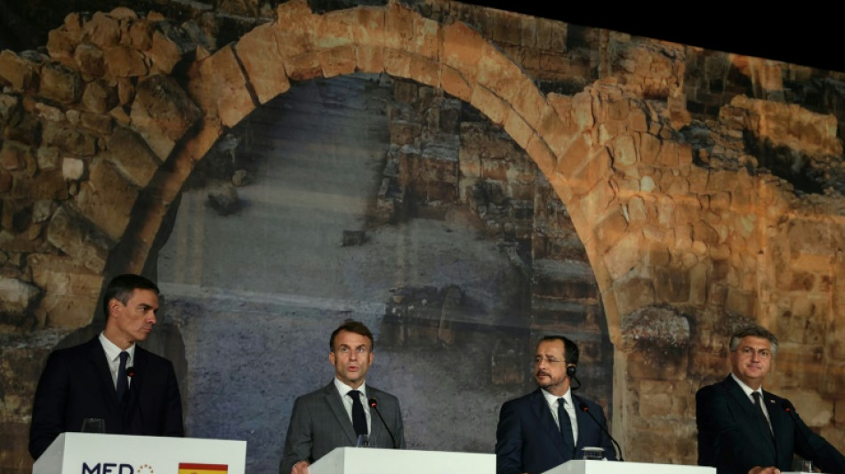 Pedro S&aacute;nchez exige cesar "todo tipo de violencia" contra los cascos azules en L&iacute;bano