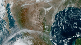 Poderoso huracán Roslyn se acerca a costa del Pacífico mexicano