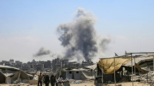 Media, 18 morti a Gaza dall'alba, 13 in fila per gli aiuti