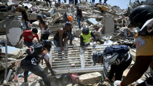N&uacute;mero de mortos por duplo terremoto na Venezuela supera 1.400