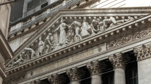 Wall Street apre cauta, Dj -0,56%, Nasdaq +0,10%