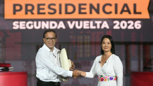 Pr&eacute;sidentielle au P&eacute;rou : crime et "mafia politique" au coeur du dernier d&eacute;bat