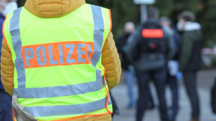 22-J&auml;hriger in Hannover bei mutma&szlig;lichem Streit auf Parkplatz erstochen