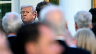 Una jueza bloquea temporalmente los despidos de la administración Trump