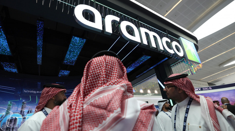 Arabia Saudita spinge export greggio dal Mar Rosso, verso 5 milioni di barili