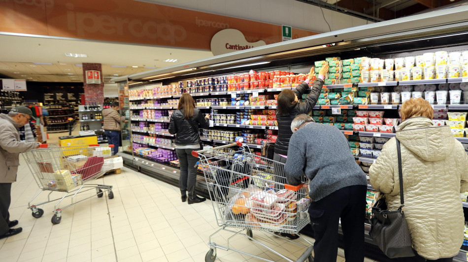 Istat, a settembre prezzi -0,2% sul mese, +1,6% sull'anno