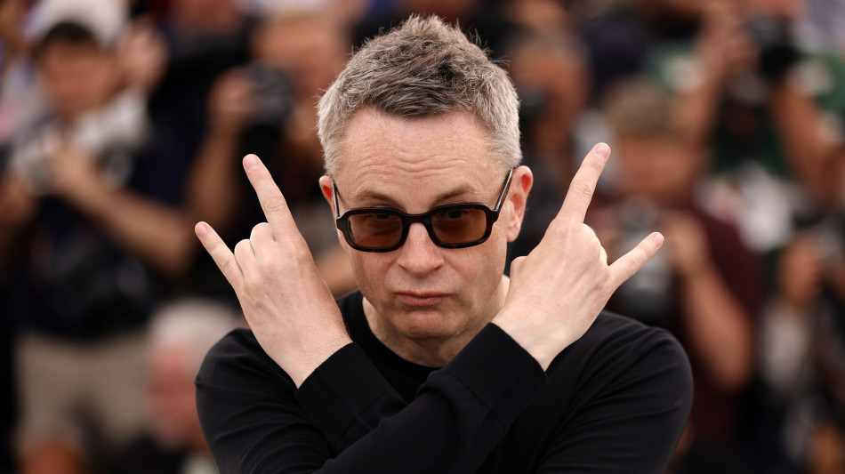 Refn piange in conferenza stampa a Cannes, 'ho rischiato di morire'