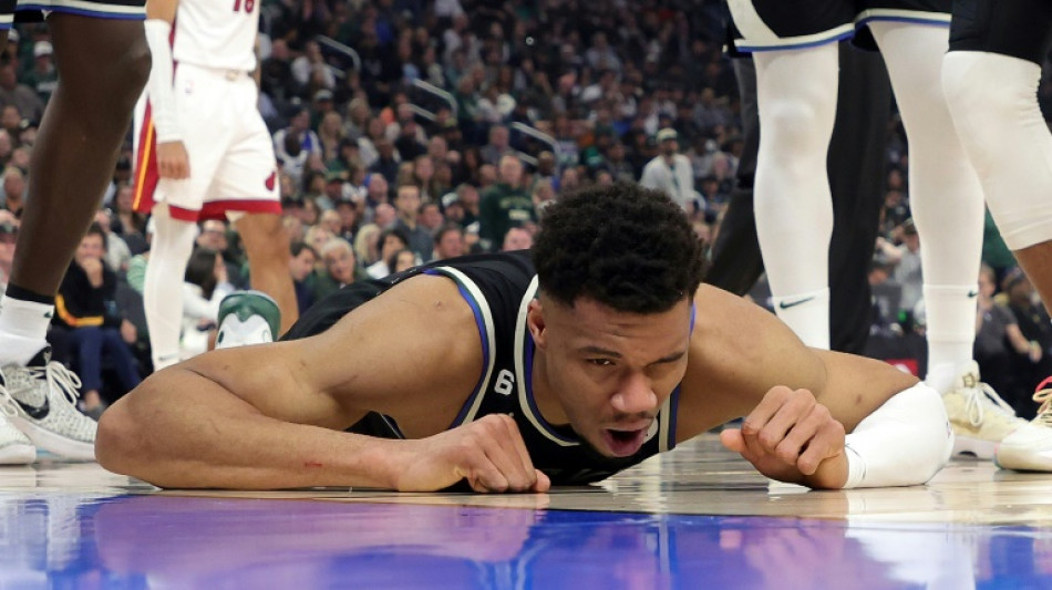 Giannis misses practice but NBA Bucks optimistic for his return
