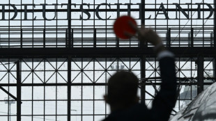 Landesarbeitsgericht weist Eilantrag der Bahn gegen Lokf&uuml;hrer-Streik ab