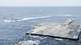 EEUU anuncia que termin&oacute; de instalar un muelle temporal en una playa de Gaza