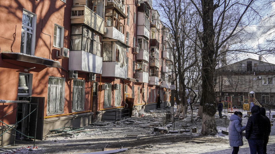Mosca: oltre 210 droni ucraini abbattuti stanotte sulla Russia