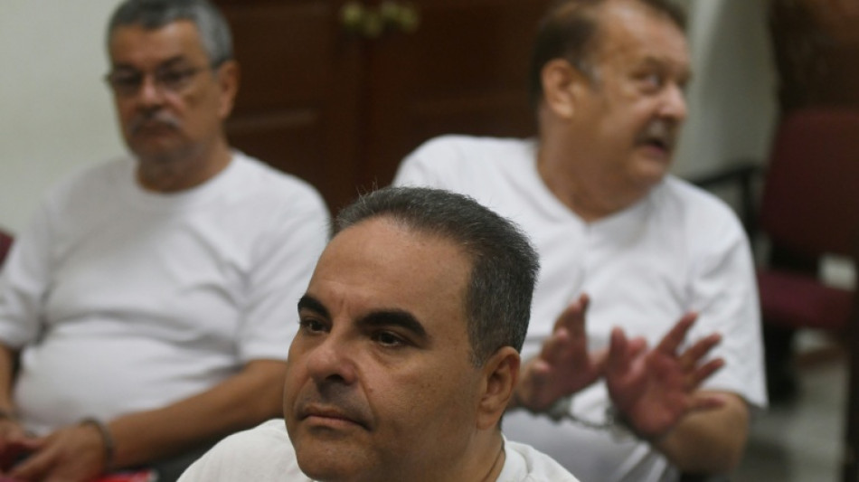 El expresidente salvadore&ntilde;o Saca recobra la libertad tras cumplir una condena por corrupci&oacute;n