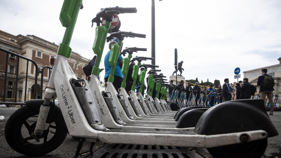 Istruttoria Antitrust su e-bike e monopattini a Roma
