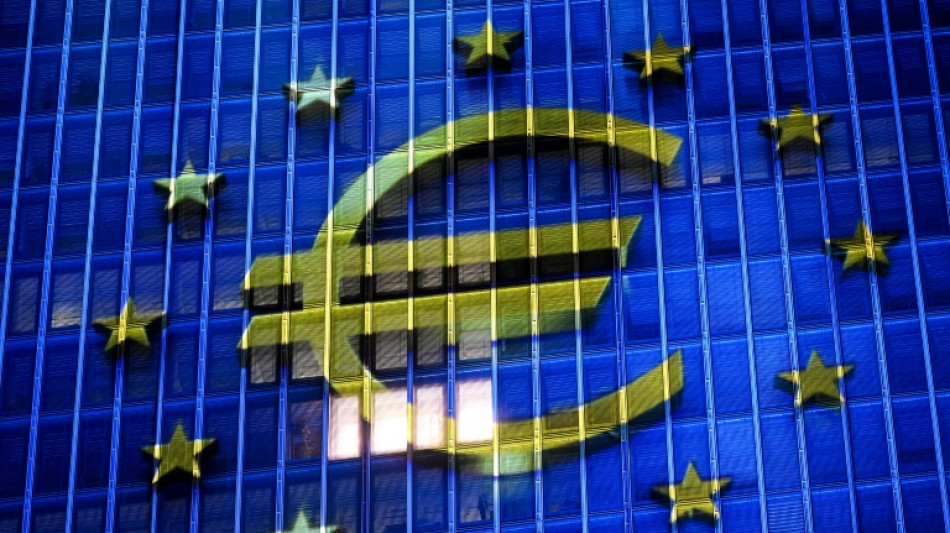 Mauvais d&eacute;but d'ann&eacute;e en zone euro, avec une croissance quasi-nulle et des prix qui grimpent