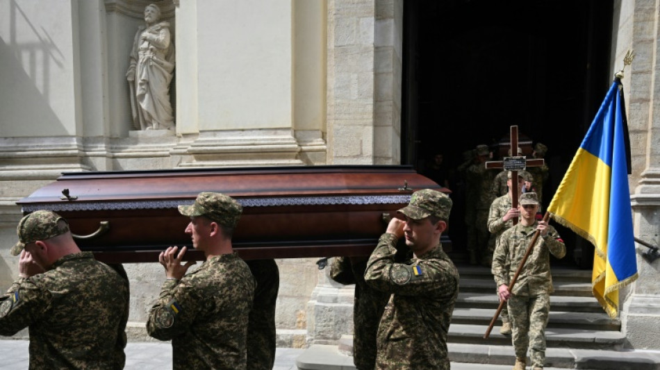 El Parlamento de Ucrania aprueba un proyecto para que los detenidos puedan ser reclutados en el ej&eacute;rcito