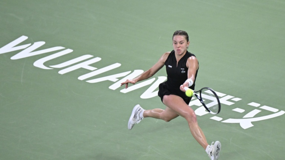 Chwalinska downs Swiatek to set up Wuhan final with world number 170 Kartal
