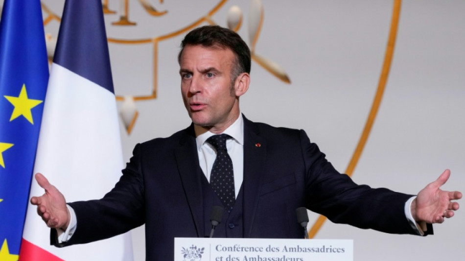 Macron d&eacute;nonce le "nouvel imp&eacute;rialisme" et critique les relations internationale selon Trump
