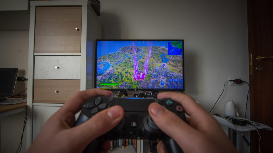 Videogiochi, nei ragazzi nocive pi&ugrave; di 10 ore a settimana