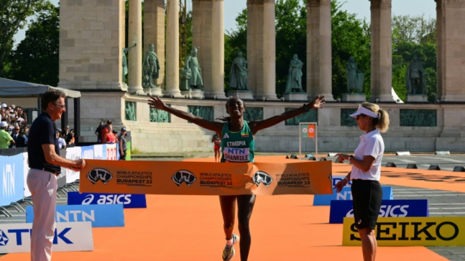 Shankule leads Ethiopian 1-2 in world women's marathon