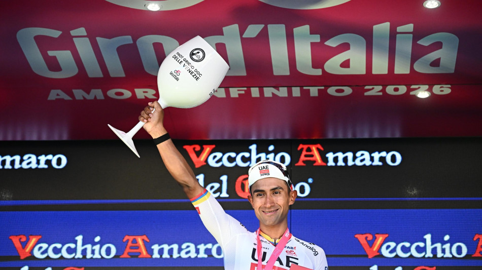 Giro: Narvaez regala il bis a Fermo, Eulalio resta in rosa