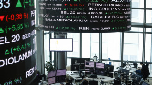 Borsa: l'Europa chiude positiva, Parigi +0,86%