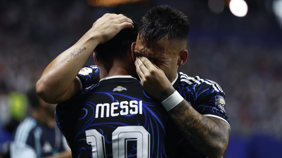 Mondiali: Messi ribalta l'Inghilterra e porta l'Argentina in finale