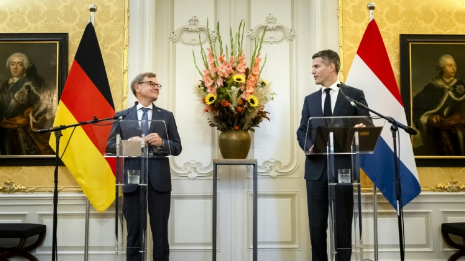 Netherlands regrets Israel retaliation in settlements row