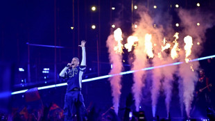 Showtime as boycotted Eurovision kicks off