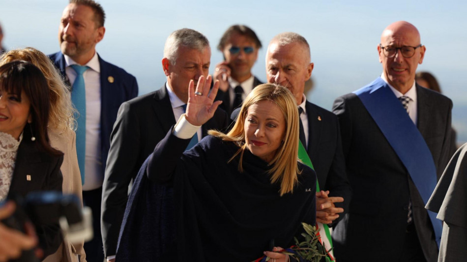 Meloni, piano di Pace Trump squarcia le tenebre