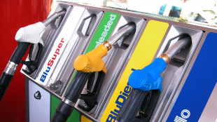Staffetta, tornano a salire i prezzi dei carburanti