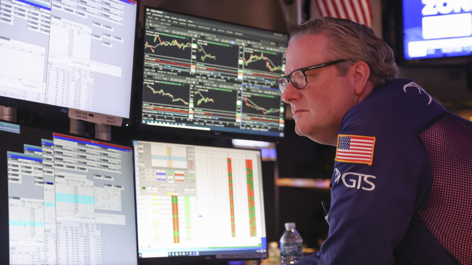 Wall Street apre positiva, Dj +0,61%, S&P 500 +0,08%