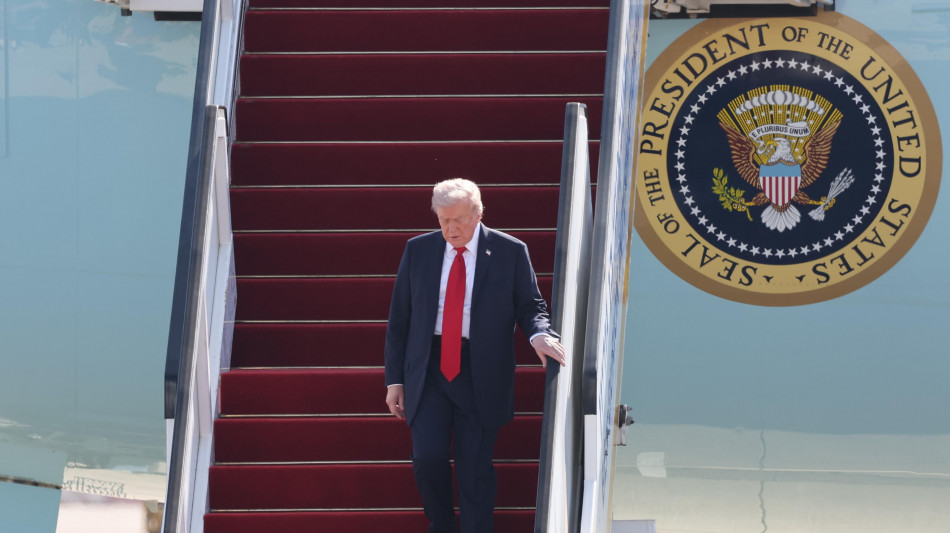 Trump, 'vorrei avere Al Sisi nel consiglio pace per Gaza'
