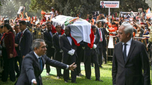 Per&uacute; despide una era con masivo y solemne adi&oacute;s a Fujimori 