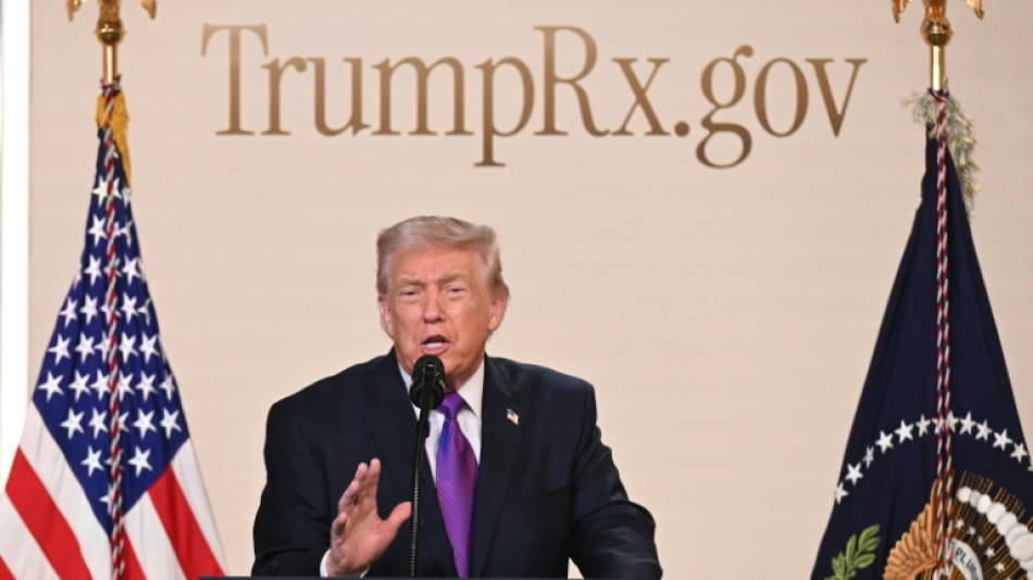 Trump publica v&iacute;deo com teoria da conspira&ccedil;&atilde;o eleitoral que mostra os Obamas como macacos