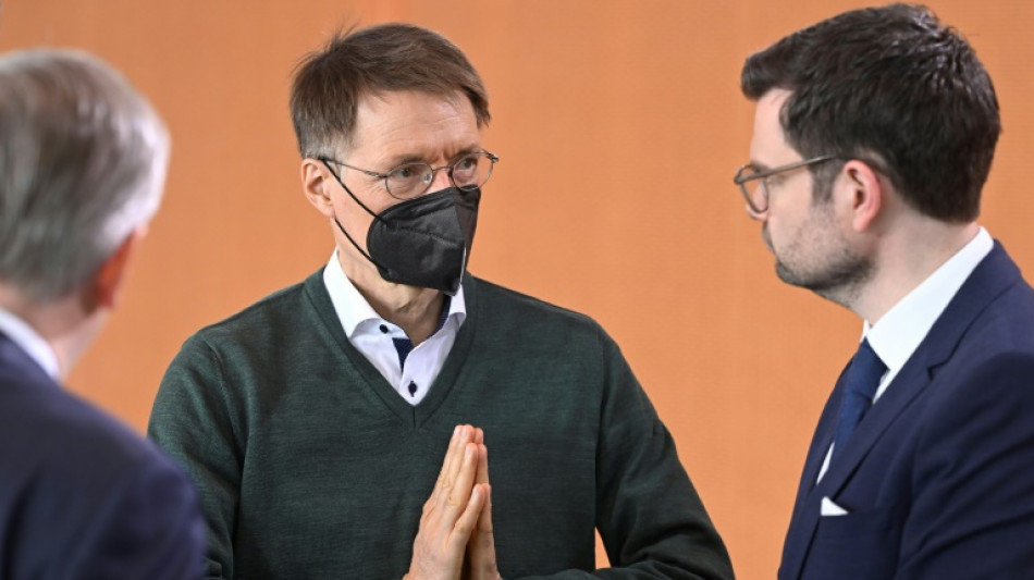 Nach Lauterbachs Einsch&auml;tzung gibt es bereits eine neue Corona-Welle