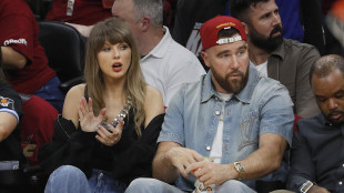 Taylor Swift il 3 luglio si sposa, le amiche single potrebbero dare forfait