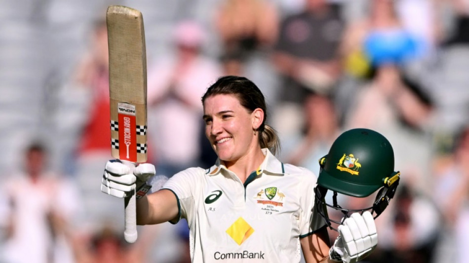 Sutherland stars as Superchargers win Women's Hundred final