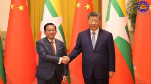 El presidente chino garantiza su respaldo al l&iacute;der de Birmania