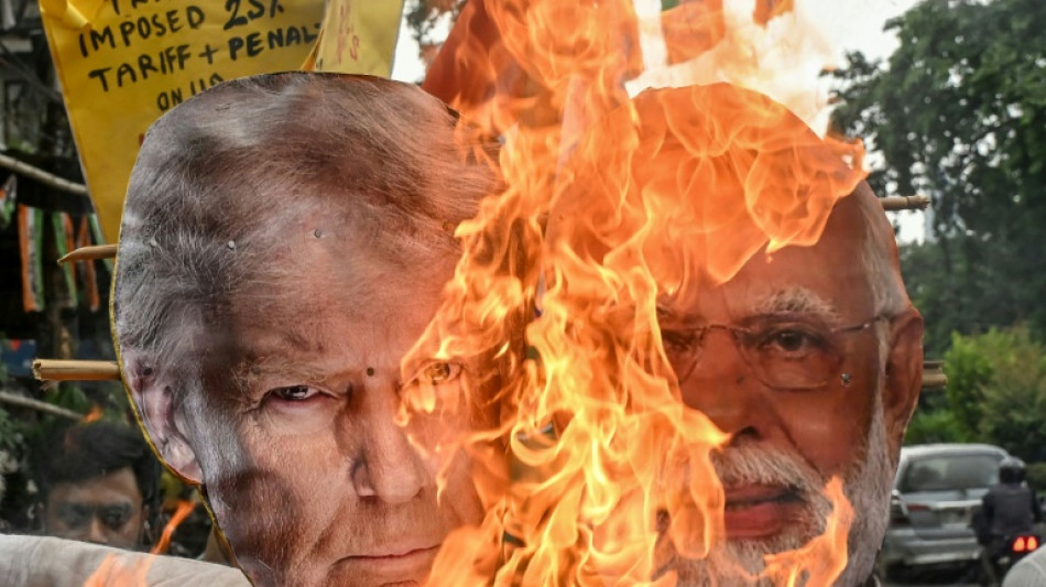 Trump anuncia un arancel adicional del 25% a India por la compra de petróleo ruso