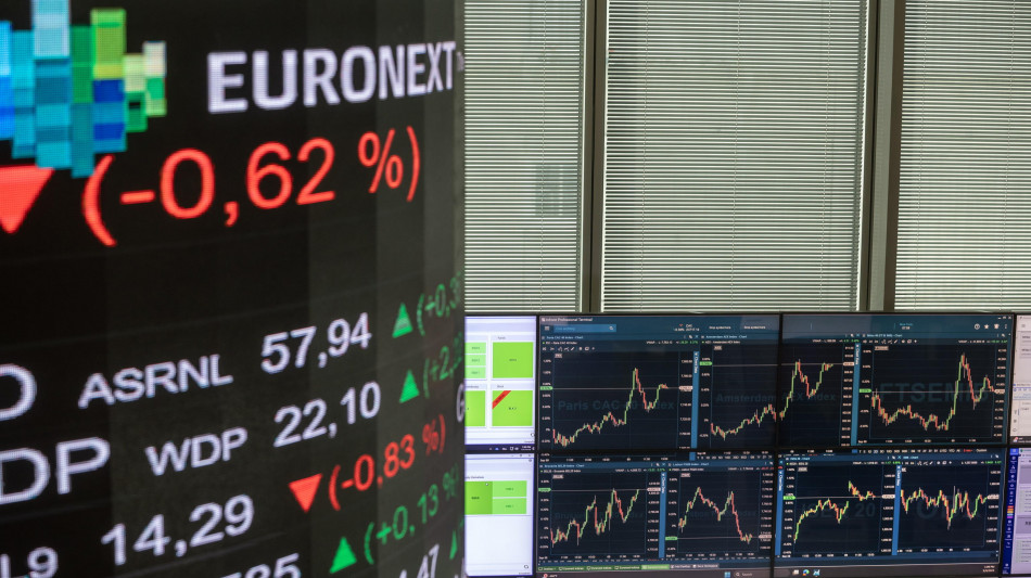Borsa: l'Europa in picchiata, corrono petrolio e gas