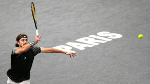Masters 1000 de Paris: Tsitsipas en quarts et &agrave; Turin, Djokovic en soir&eacute;e