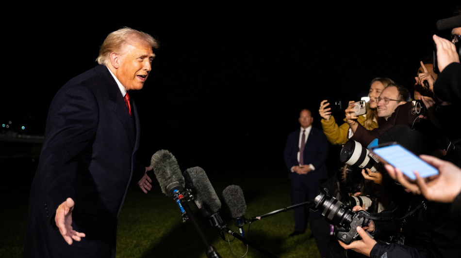 Trump, 'con Xi parleremo di Russia, vorrei che ci aiutasse'