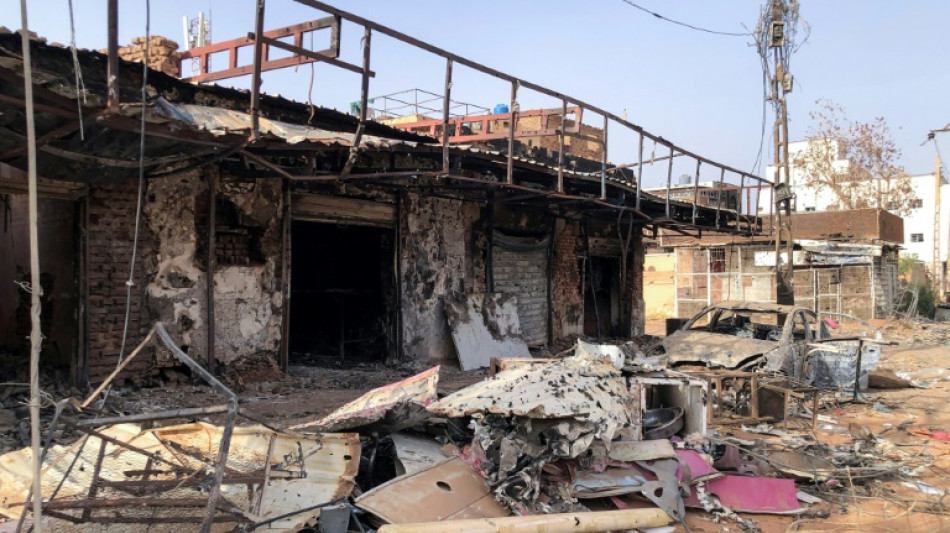 Soudan: frappes a&eacute;riennes sur Khartoum o&ugrave; l'arm&eacute;e attaque des positions des paramilitaires 