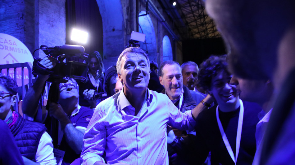 Renzi, Iv contribuir&agrave; nascita Casa riformista ma non si scioglie